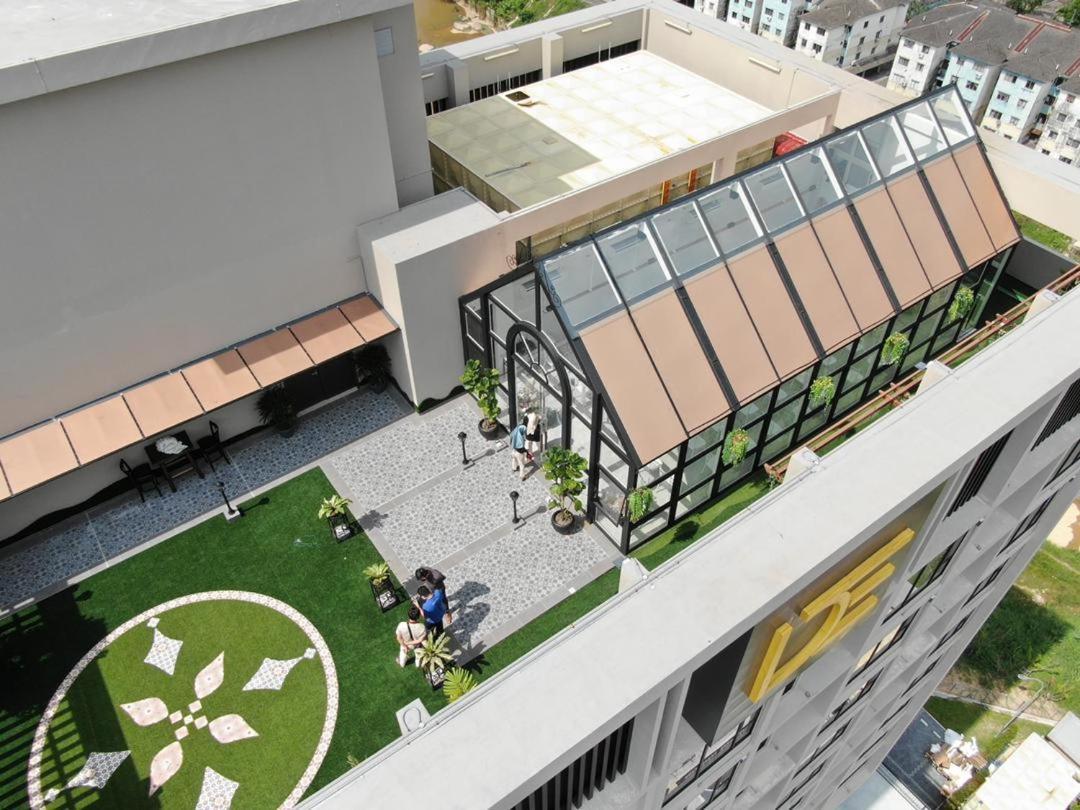 D Elegance Grand Bandar Seri Alam Masai Exterior photo
