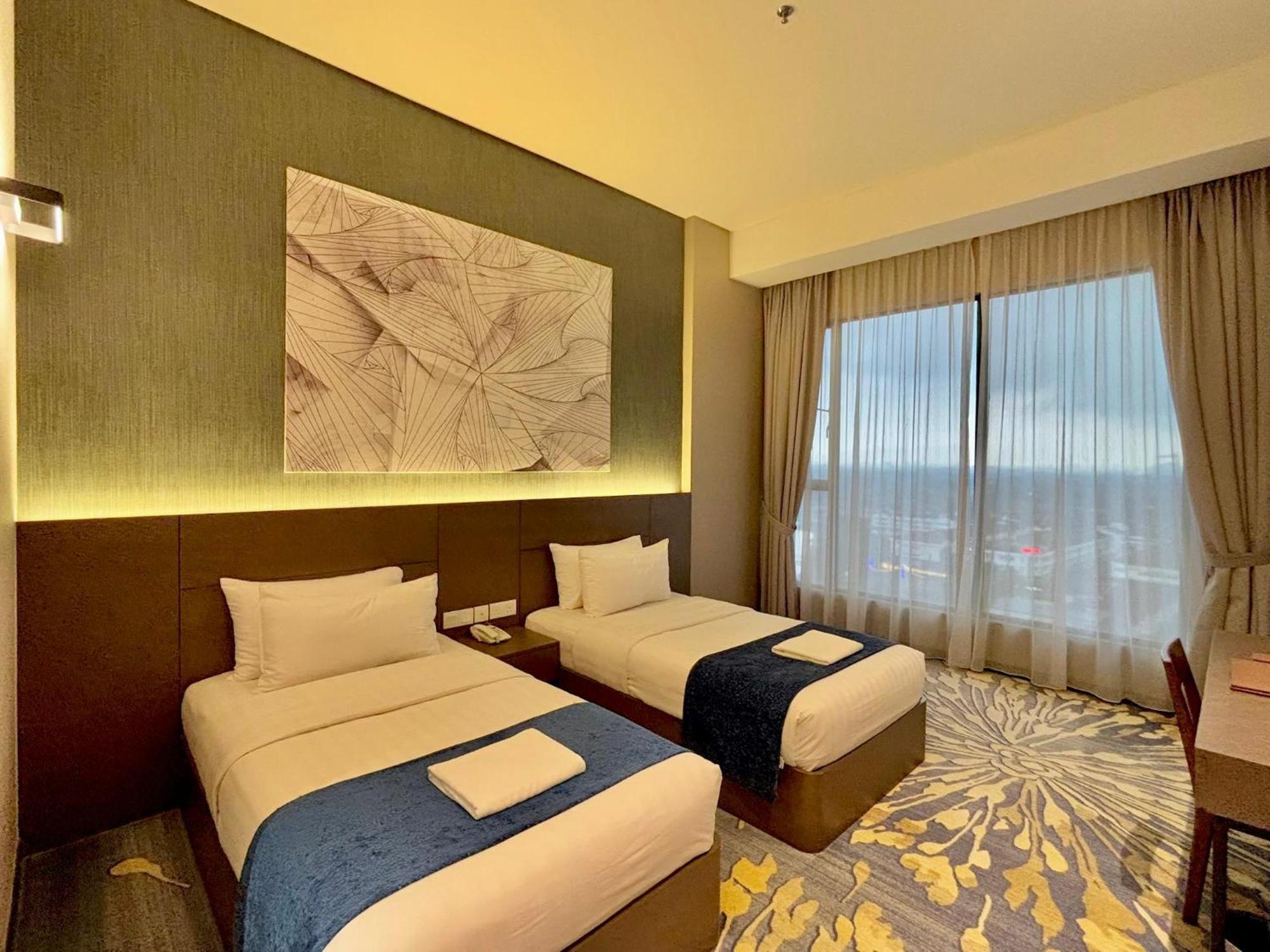 D Elegance Grand Bandar Seri Alam Masai Exterior photo