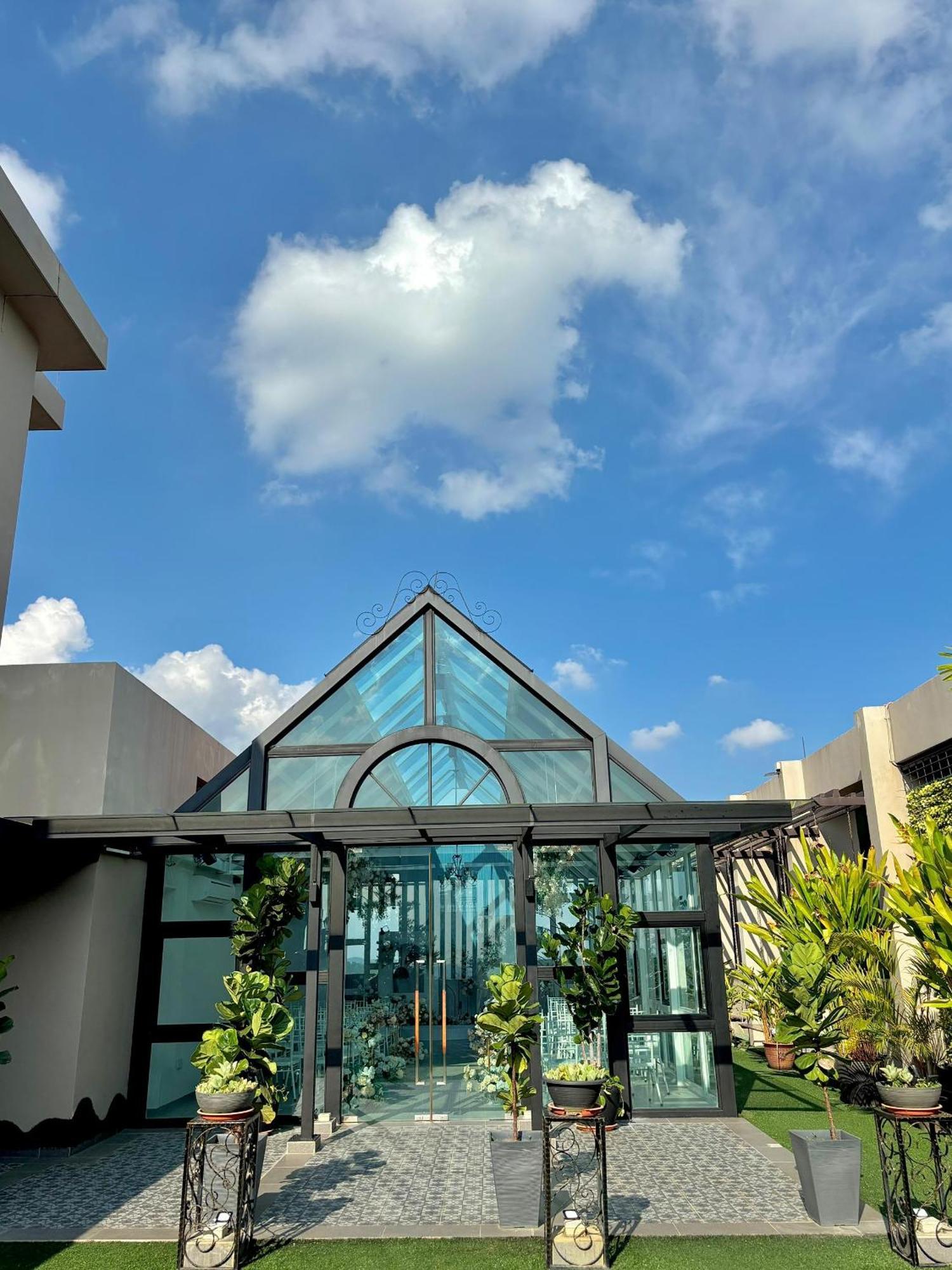 D Elegance Grand Bandar Seri Alam Masai Exterior photo